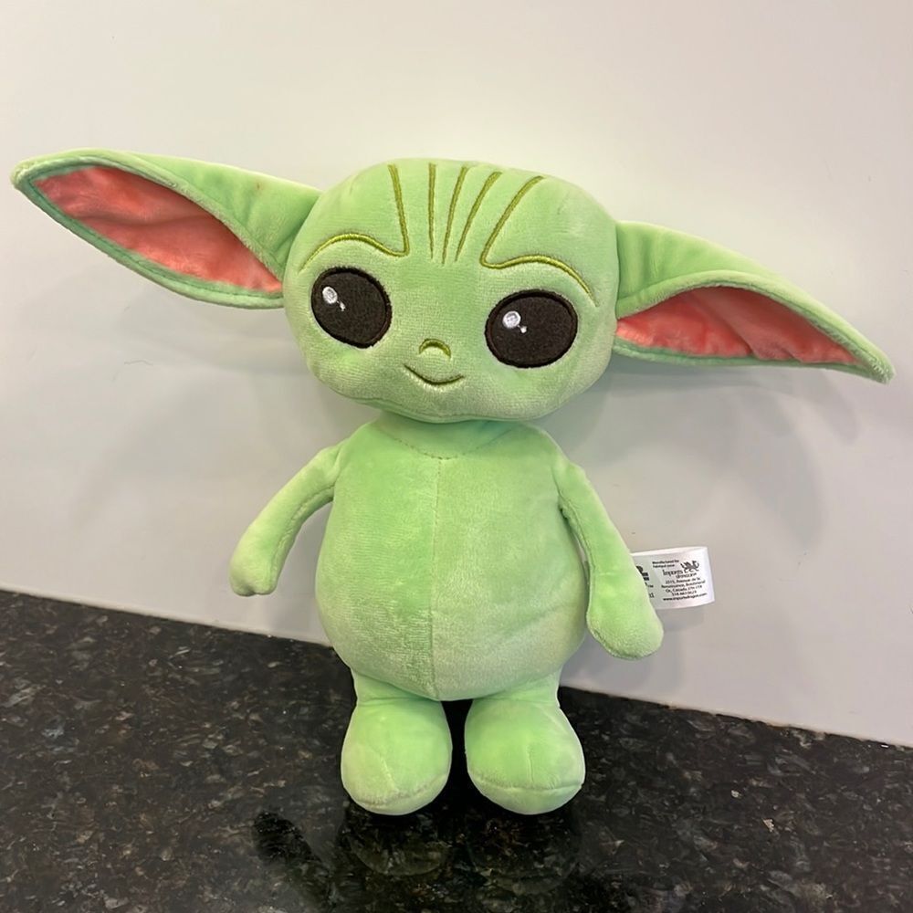 Star Wars -Lucas Films Ltd -Yoda Plush Doll. Size 9”